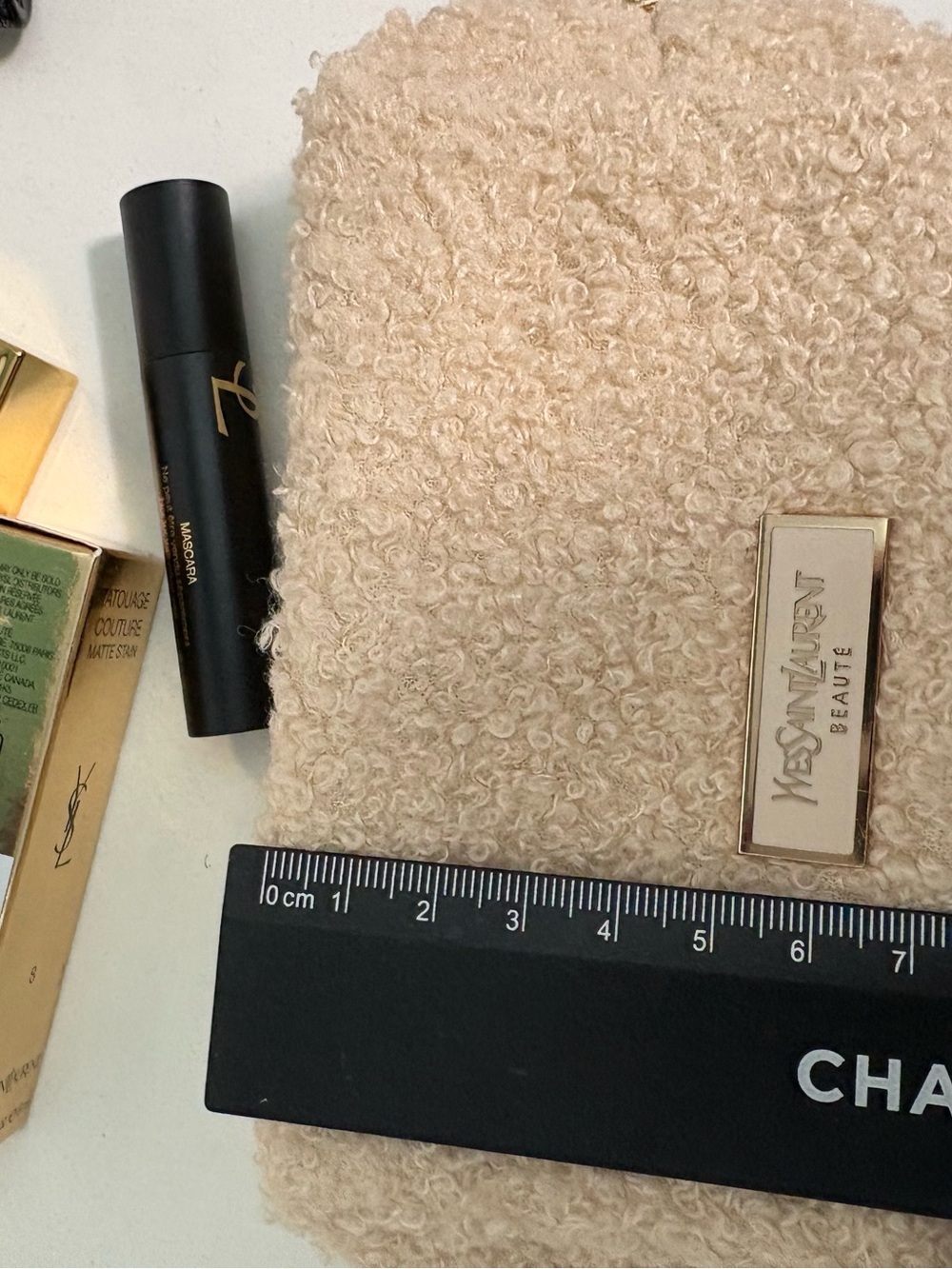 YSL Makeup set - Picture 8 of 9